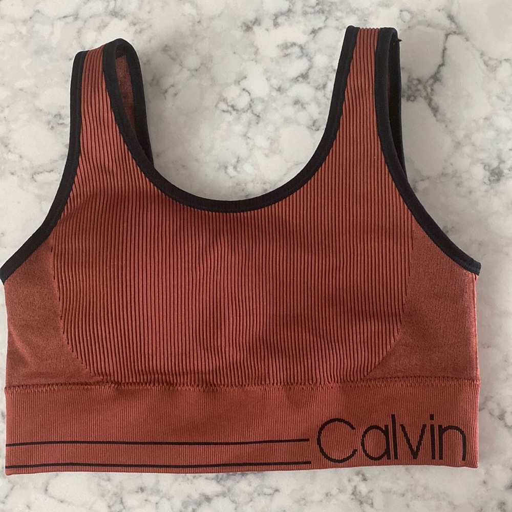 Sports bra